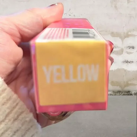 Jeffree Star Magic Star Color Corrector Concealer YELLOW NEW - Picture 3 of 6